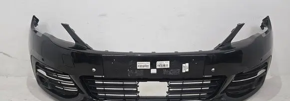 Peugeot 308 Front bumper AA38247568 C06763091
