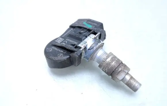 Renault Zoe Tire pressure sensor 407003743R S180052064 A2C83331102