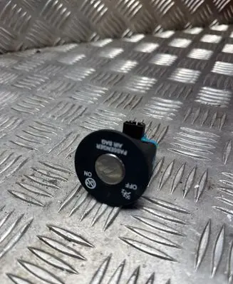 KIA Sportage Passenger airbag on/off switch 84766F1100