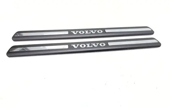 Volvo XC90 Front sill trim cover 8659960