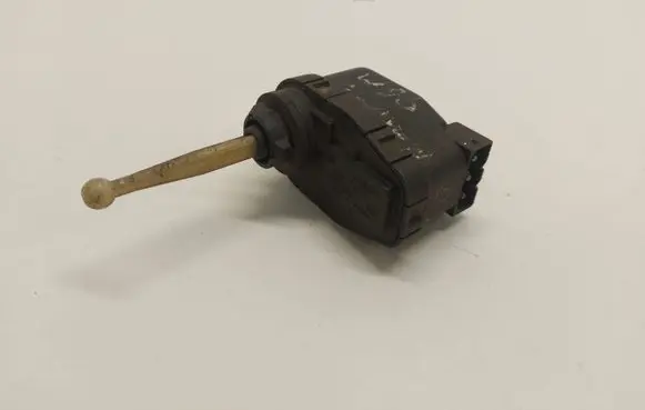 BMW 3 E36 Headlight level adjustment motor 0307851327