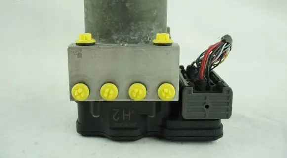 Toyota Hilux (AN10, AN20, AN30) ABS Pump 4454071500 8954171530 1339200190