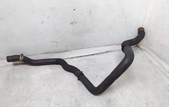 Opel Vivaro Engine coolant pipe/hose
