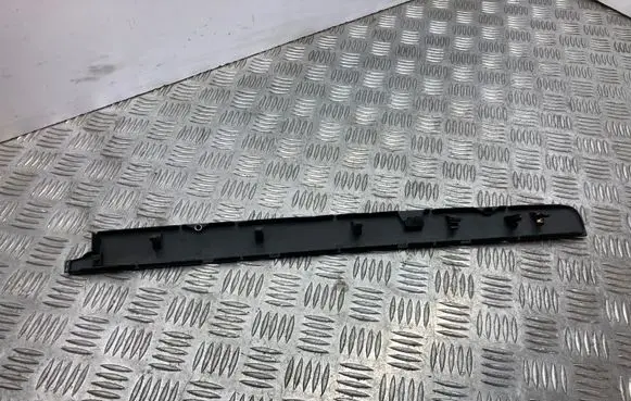 Volkswagen PASSAT B6 Panel trim 3C1857212M 318350100