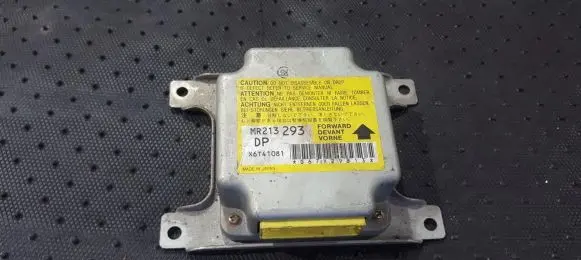 Mitsubishi Galant Airbag control unit/module MR213293 X6T41081