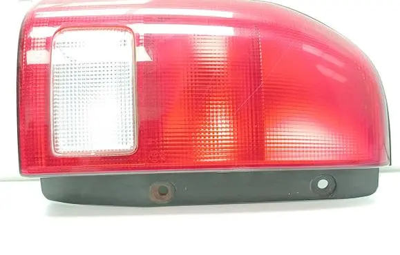 Suzuki Grand Vitara II Rear/tail lights 13232080