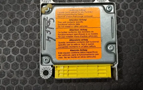 Volkswagen Golf IV Airbag control unit/module 1J0909609
