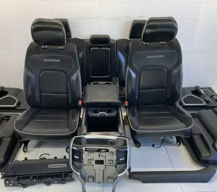Ram 1500 DT Seat set