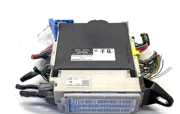 Lexus IS III XE30 Other control units/modules 8273053J30