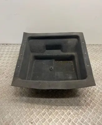 Maserati Quattroporte Trunk/boot floor carpet liner 