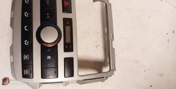 Toyota Avensis Verso Climate control unit 919600P971
