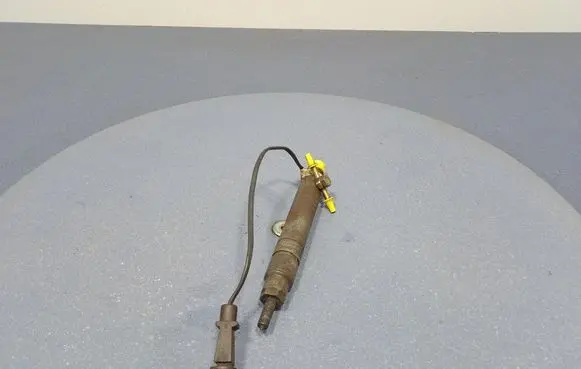 Volvo S70 V70 V70 XC Fuel injector 074130202B