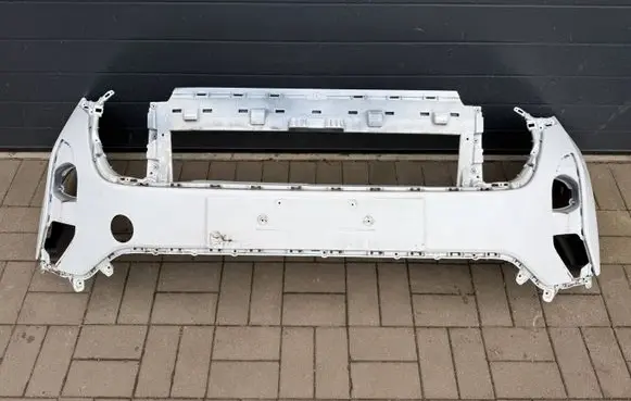 Ford Transit Courier II Front bumper CZESCICARSPL002
