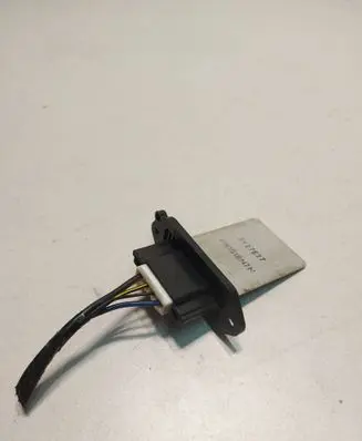 Mazda 3 I Heater blower motor/fan resistor HB151BN7N 3Y27E27