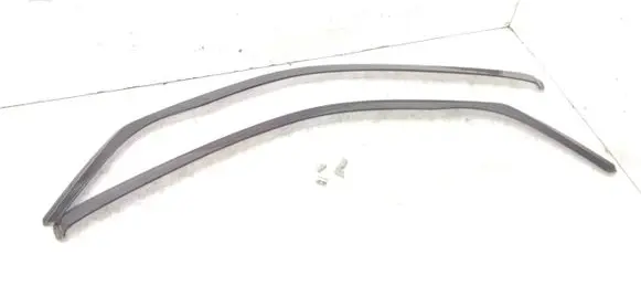 Ford Maverick Front door wind deflector 