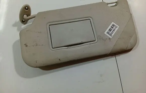 Sun visor