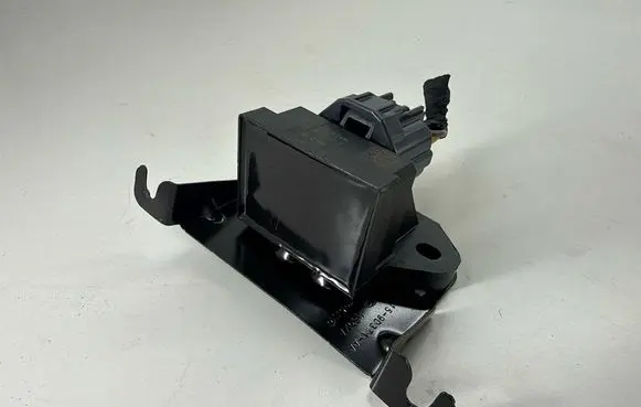 Ford Ecosport Fuel injection pump control unit/module F1FA9D370FA