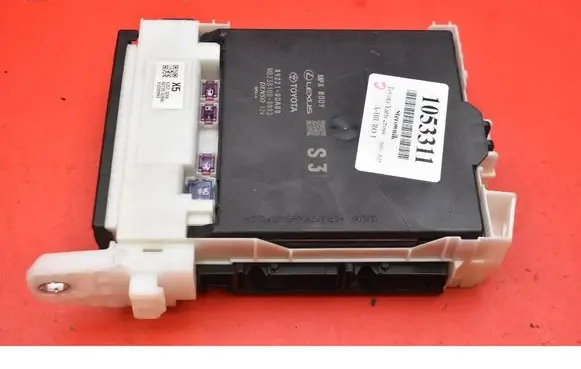Toyota Yaris Cross Engine control unit/module ECU 892210DA80