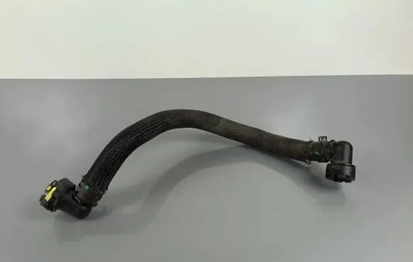 Nissan X-Trail T32 Engine coolant pipe/hose