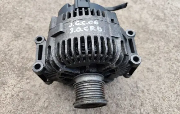 Jeep Grand Cherokee (WK) Generator/alternator P0140778