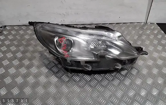 Peugeot 2008 I Headlight/headlamp 9677810080