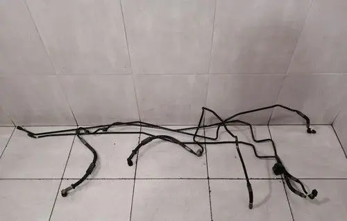 Mercedes-Benz SL R230 Brake booster pipe/hose A2303200054