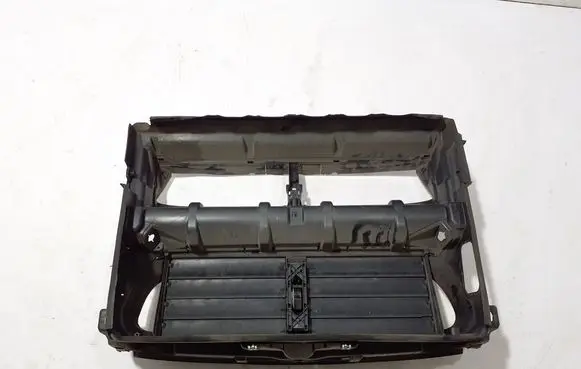 BMW 5 F10 F11 Radiator support slam panel 7332893