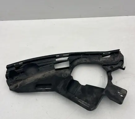 Headlight/headlamp mounting bracket