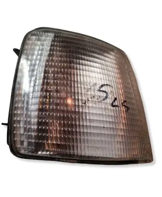 Volkswagen PASSAT B3 Front indicator light 357953050A 8R0142767