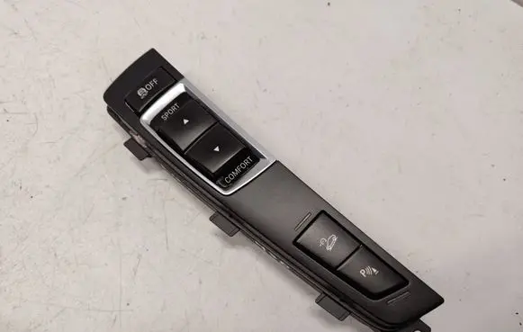 BMW 5 F10 F11 Central console control unit 9202948 61319202948