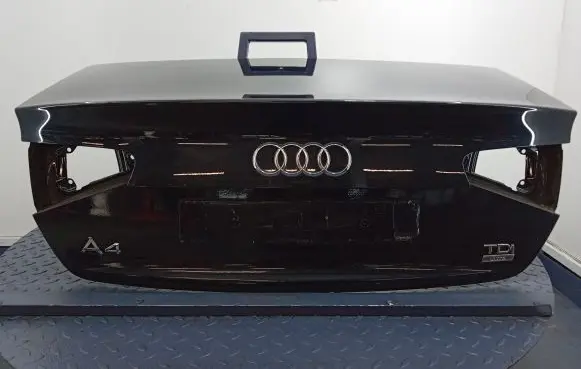 Audi A4 S4 B8 8K Tailgate/trunk/boot lid