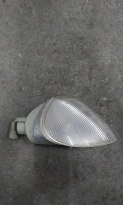 Renault Laguna I Front indicator light 142238