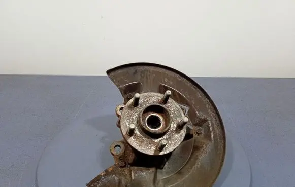 Ford Kuga II Front wheel hub spindle knuckle DV613K171CAA