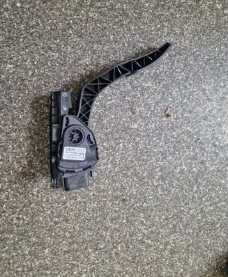 Ford B-MAX Accelerator throttle pedal 8V219F836AC