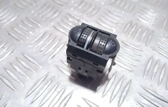 Volkswagen PASSAT B5.5 Headlight level height control switch 3B0941333C