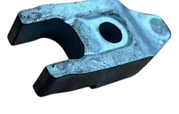 Opel Insignia A Fuel Injector clamp holder 85152 1122927
