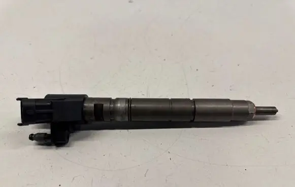 Volvo XC60 Fuel injector 0445116016