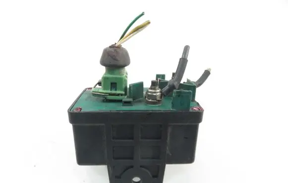 Citroen Xsara Picasso Glow plug pre-heat relay 9619039780