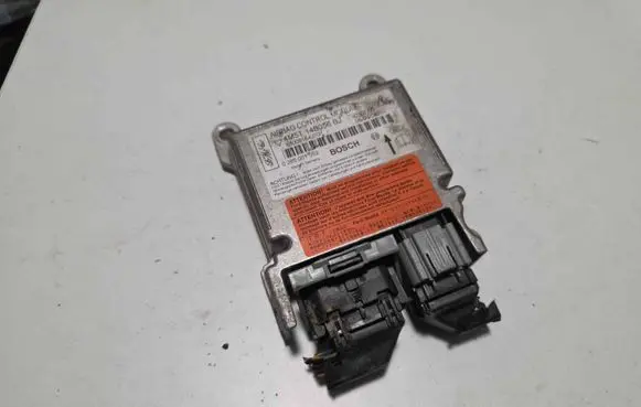 Ford Focus Airbag control unit/module 0285001552