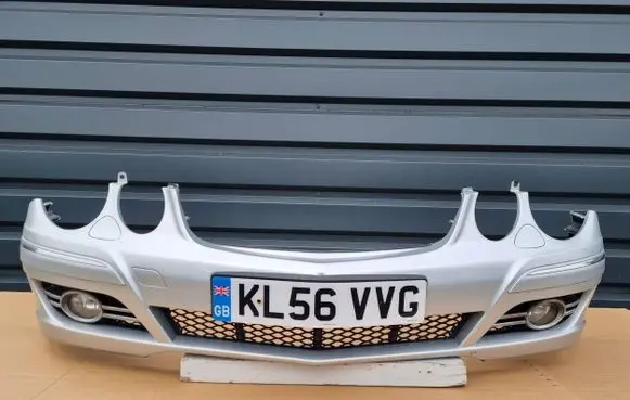 Mercedes-Benz E W211 Front bumper A2118801540