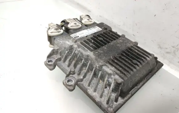 Ford Fiesta Engine control unit/module 3S6112A650JD