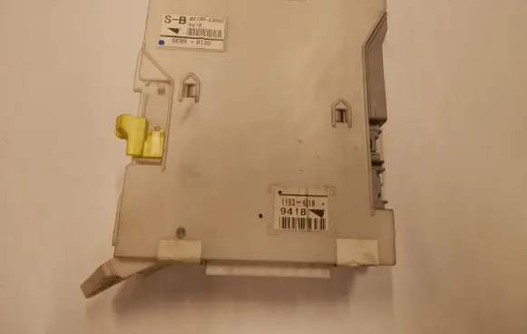 Lexus IS 220D-250-350 Other control units/modules 8273053050IS