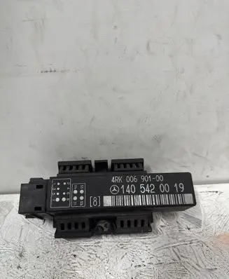 Mercedes-Benz S W140 Window wiper relay 1405420019