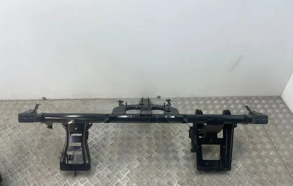 Mercedes-Benz V Class W447 Dashboard cross member/frame bar A4476800055