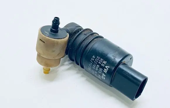 Skoda Superb B6 (3T) Windscreen/windshield washer pump 1K6955651