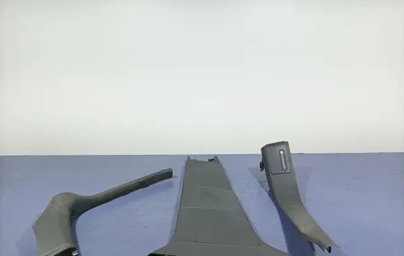 Peugeot 3008 I Other sill/pillar trim element 9683127777