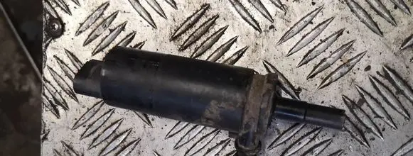 BMW 5 E60 E61 Headlight washer pump 6712697309702