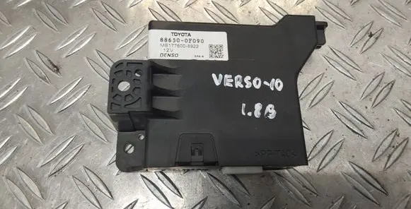 Toyota Verso Climate control unit 886500F090