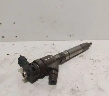 KIA Ceed Fuel injector 0445110589