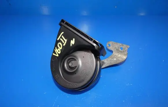Volvo V60 Horn signal 31349365 4L01082018 0848H01B34SA